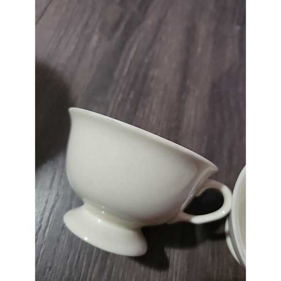 Castleton Creamware Footed Tea Cup Lot Of 4 Vintage USA 2.75x4in Cottagecore - Picture 2 of 6